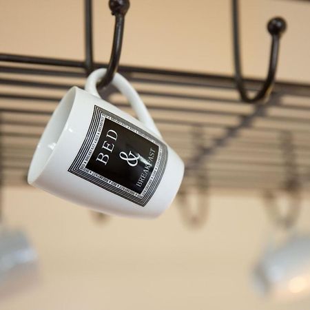 Bed and Breakfast Beej Potters Weert Exterior foto